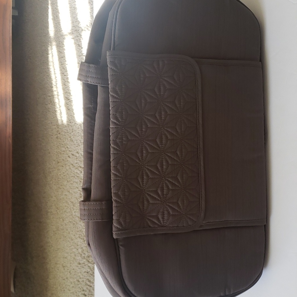 Lug Tugboat Bag - Picture 6 of 10